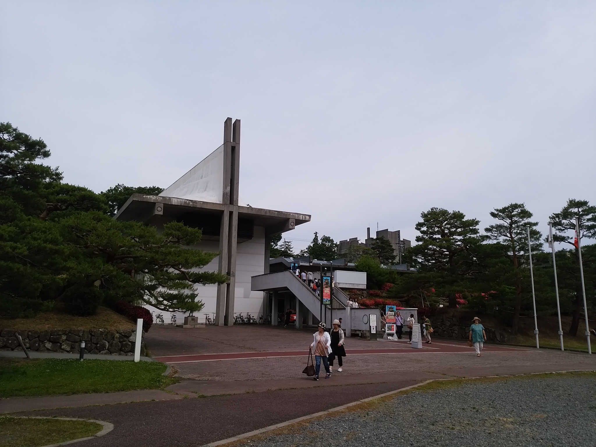 部分を見れば全体が見える